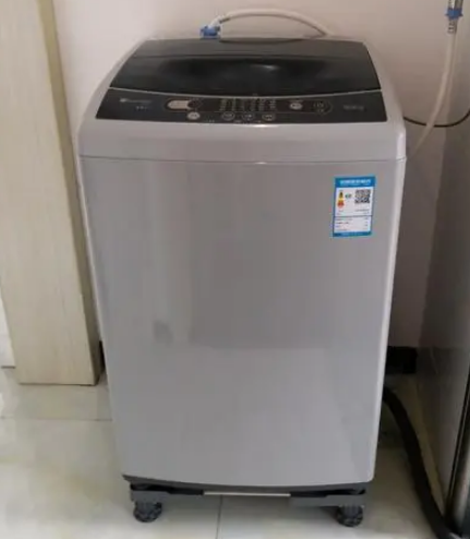 洗衣機洗一半就停的原因分析。