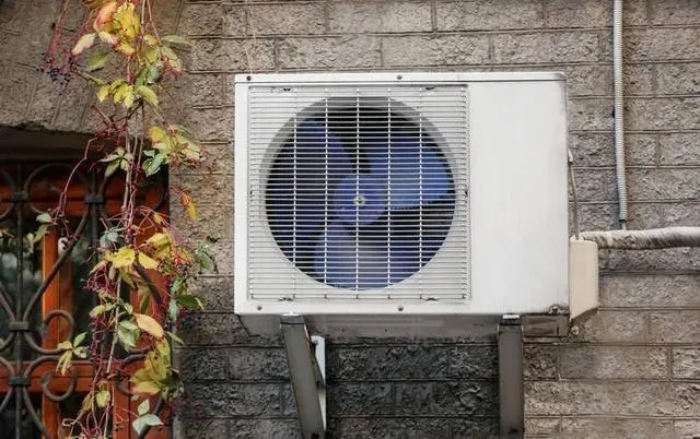 空調(diào)外機(jī)噪音大有哪些原因？空調(diào)外機(jī)噪音解決方法